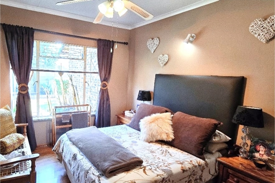 3 Bedroom Property for Sale in Vaalpark Free State